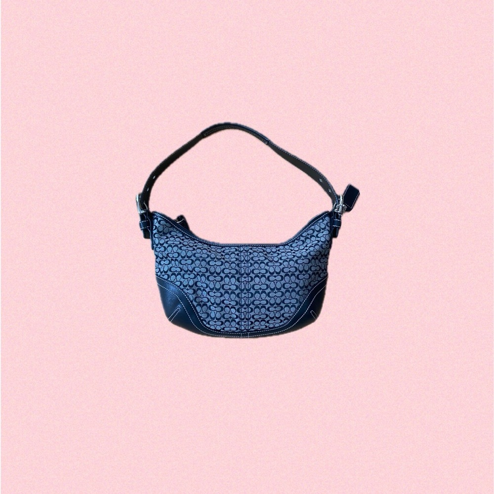 Vintage Y2K 2004 Coach Mini Signature Demi Bag